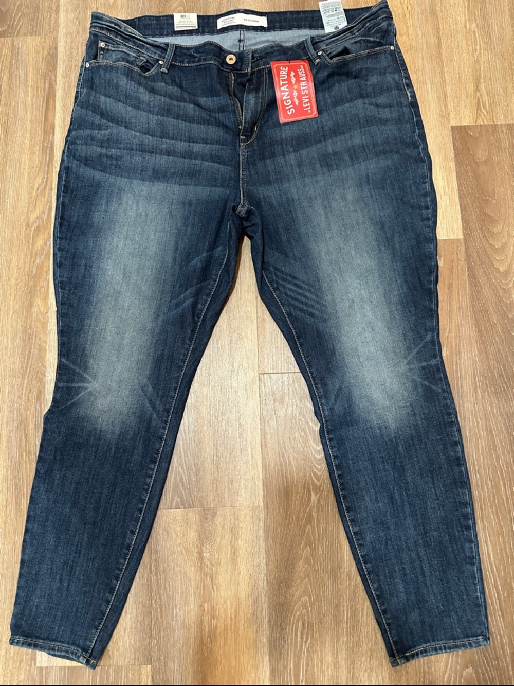 Levi's Women's Skinny Jeans - Dark Blue Wash with Faded Whiskering